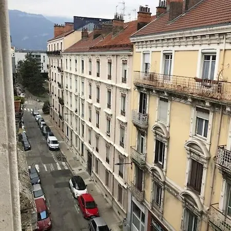 Apartment Le Petit Paradis Grenoblois Grenoble